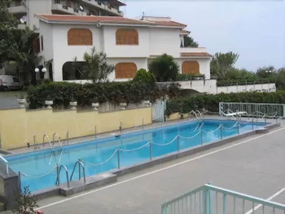Albergo Lachea 2/41
