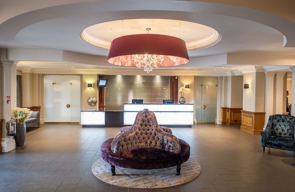 Mercure Southgate Hotel 9/49