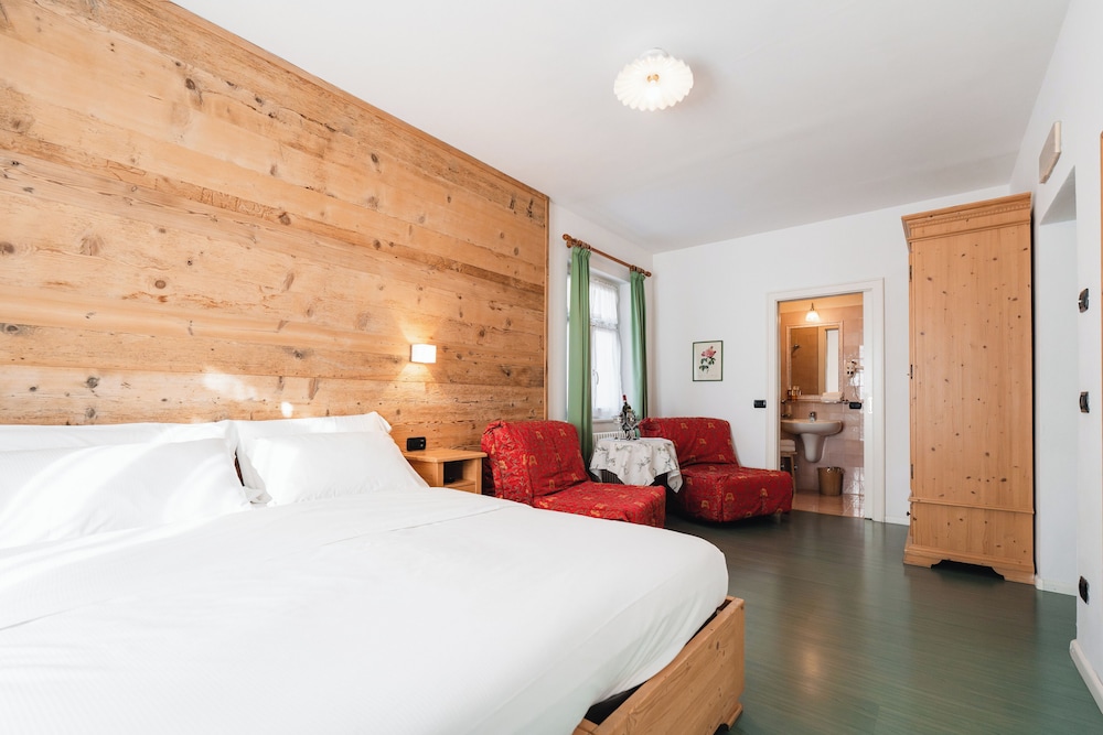 Hotel Oasi 17/50