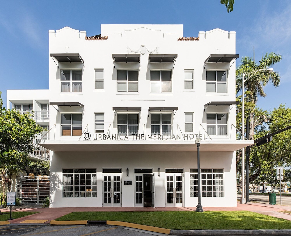 The Meridian Hotel 8/69