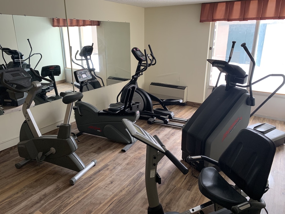 Quality Inn and Suites Brainerd MN 25/39