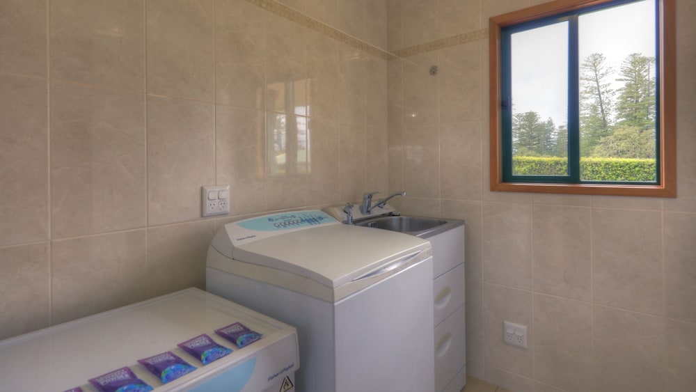 Endeavour Lodge 22/22