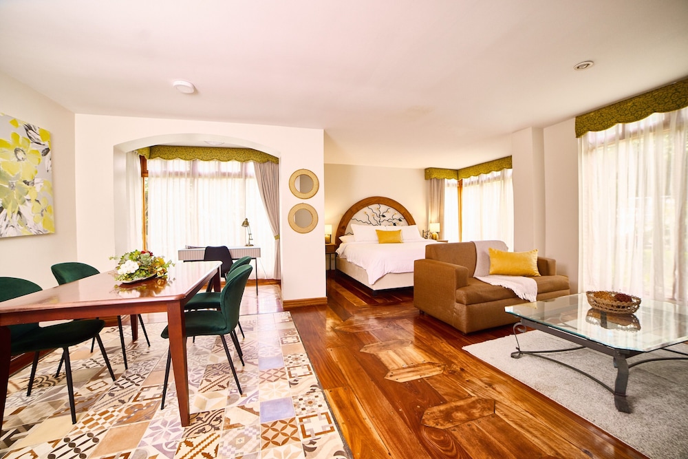 El Rodeo Estancia Boutique Hotel &amp; Steakhouse 46/66