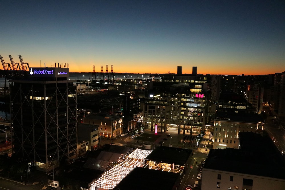 Movenpick Hotel Auckland 71/75
