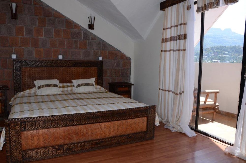 Lalibela Lodge 16/43