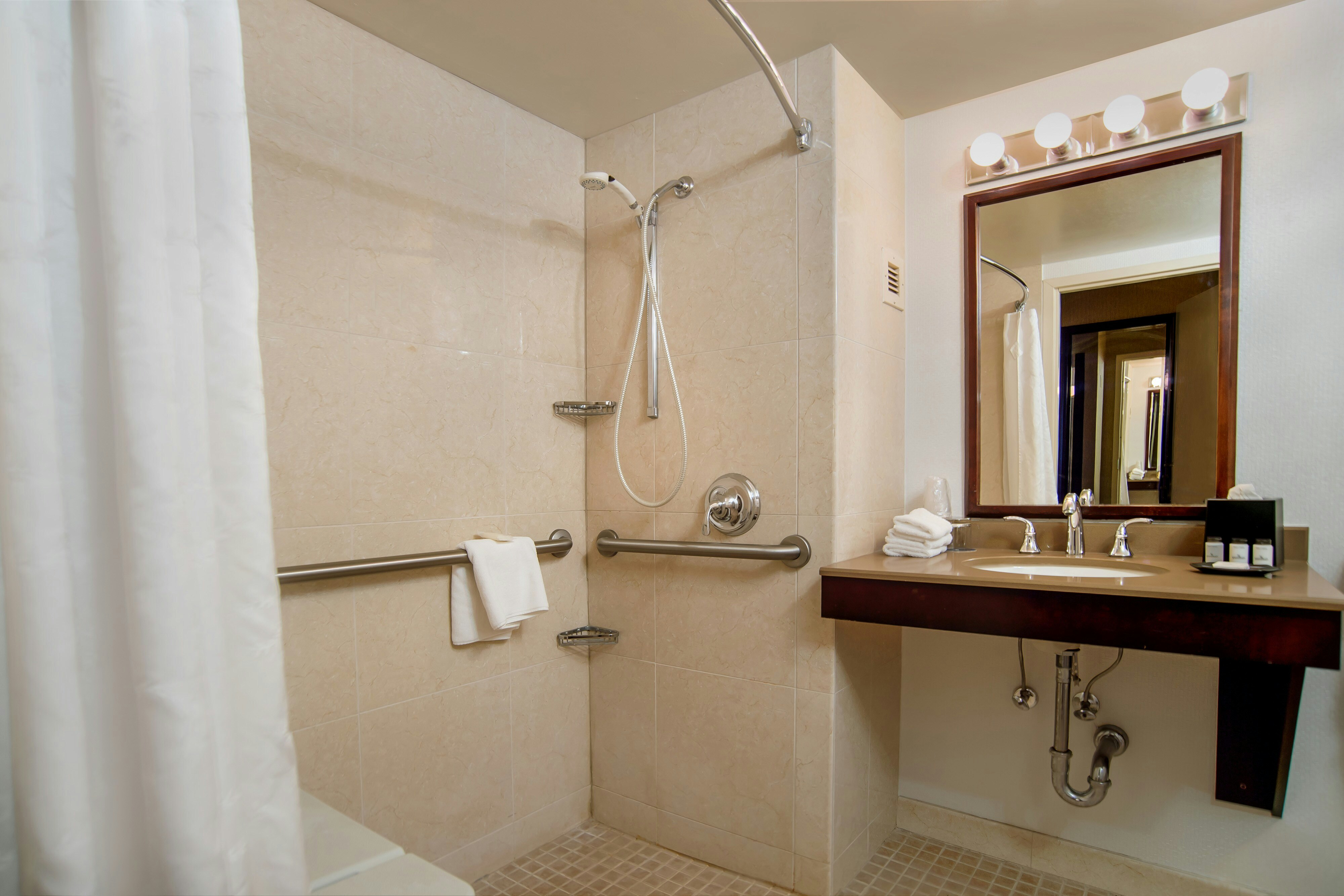 Sheraton Westport Plaza Hotel St. Louis 33/33