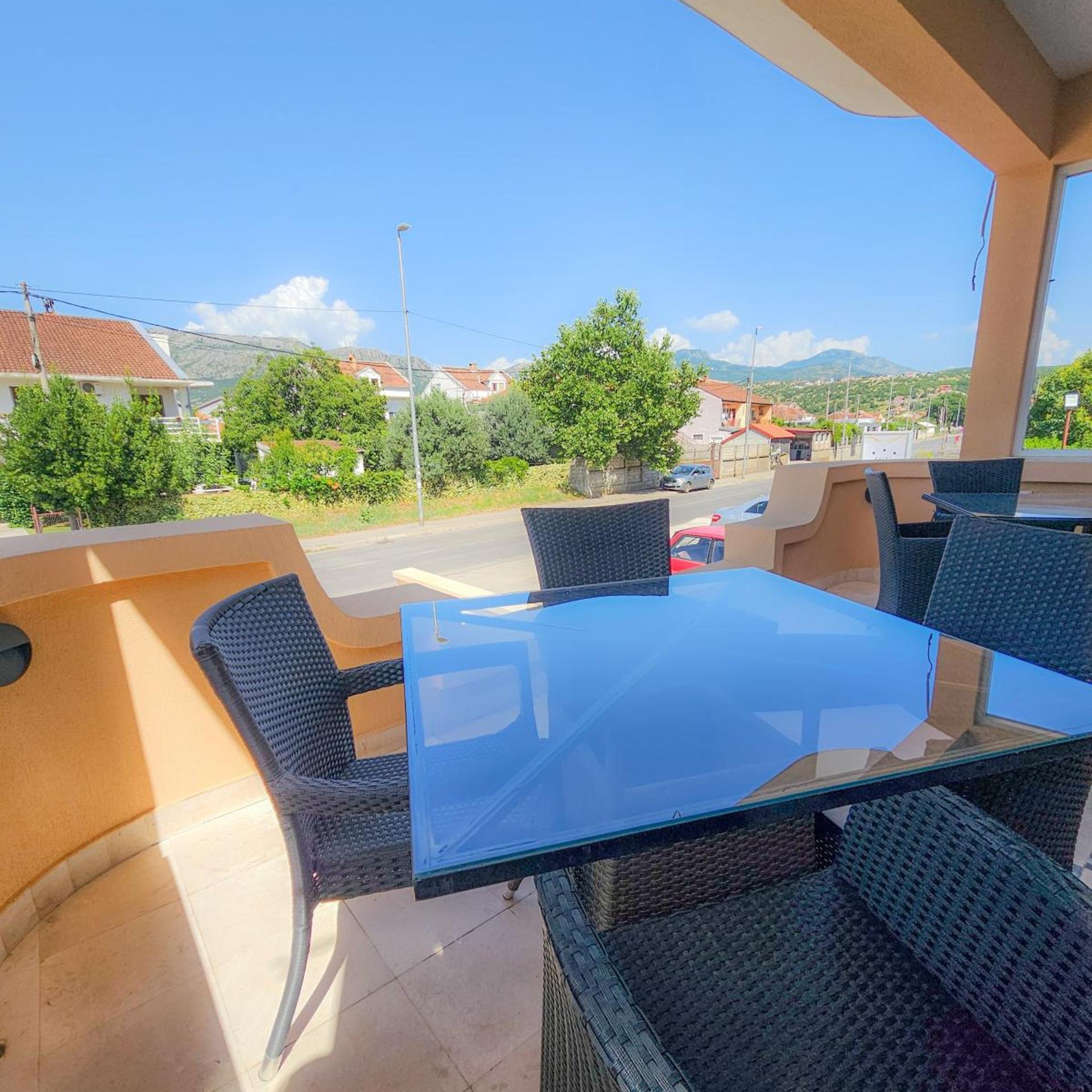 Hotel Bambis 37/54