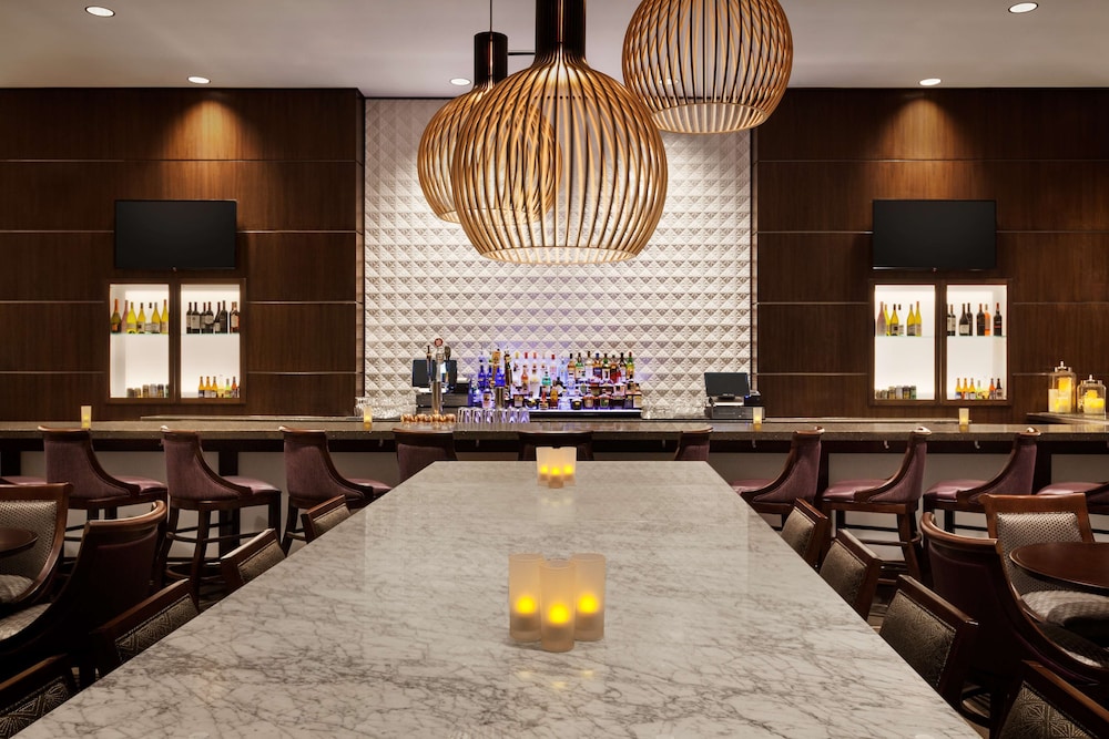 HILTON GARDEN INN CHARLOTTE SOUTHPARK 36/51
