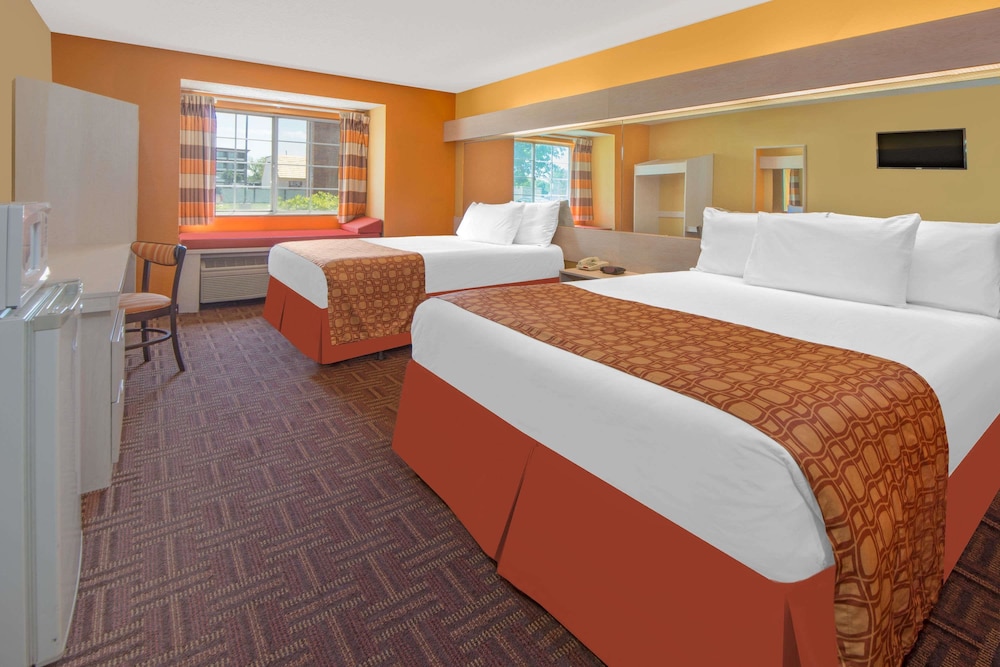 Microtel Inn & Suites By Wyndham Amarillo 6/19