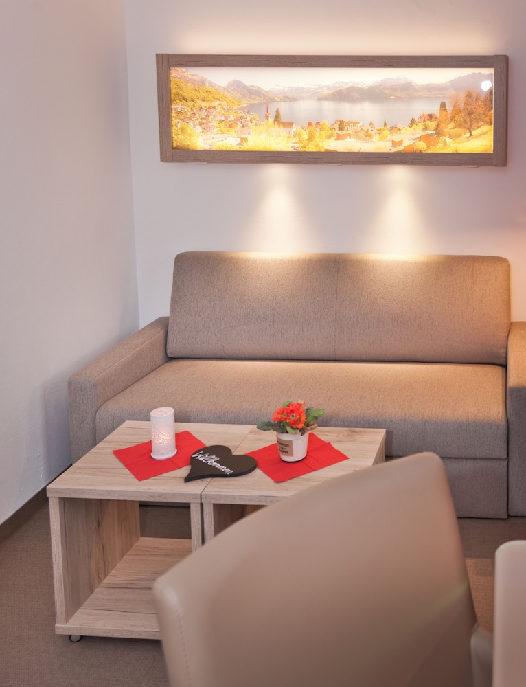Hotel And Restaurant Edel Weiss Bremen 44/71