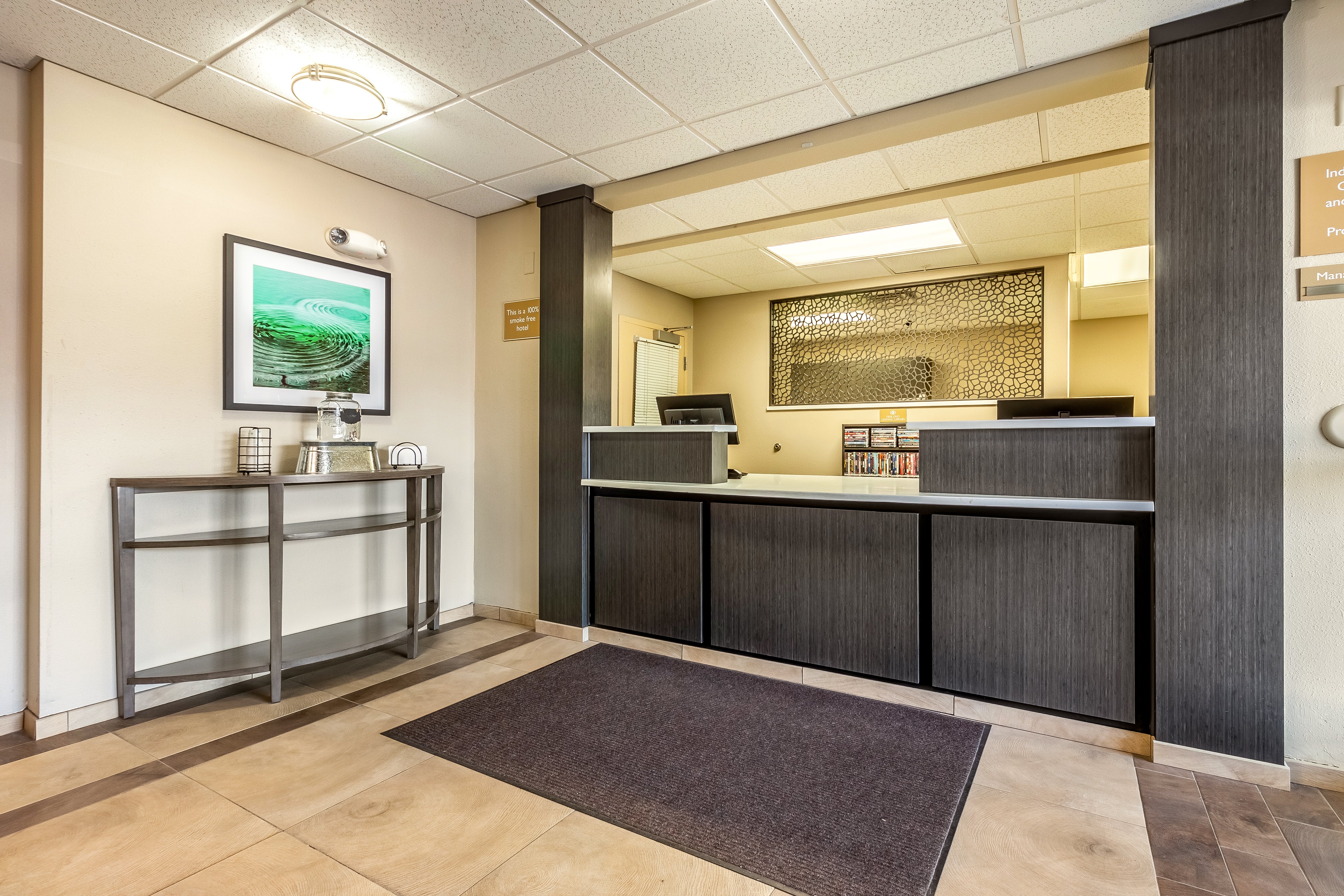 Candlewood Suites Lincoln 6/42