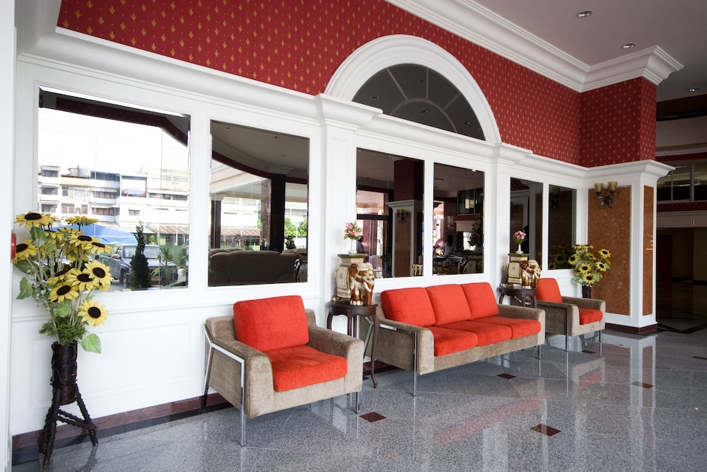 Convenient Park Hotel 36/45