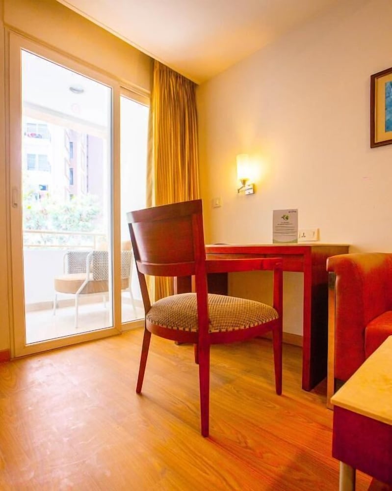EVOMA HOTEL 30/57