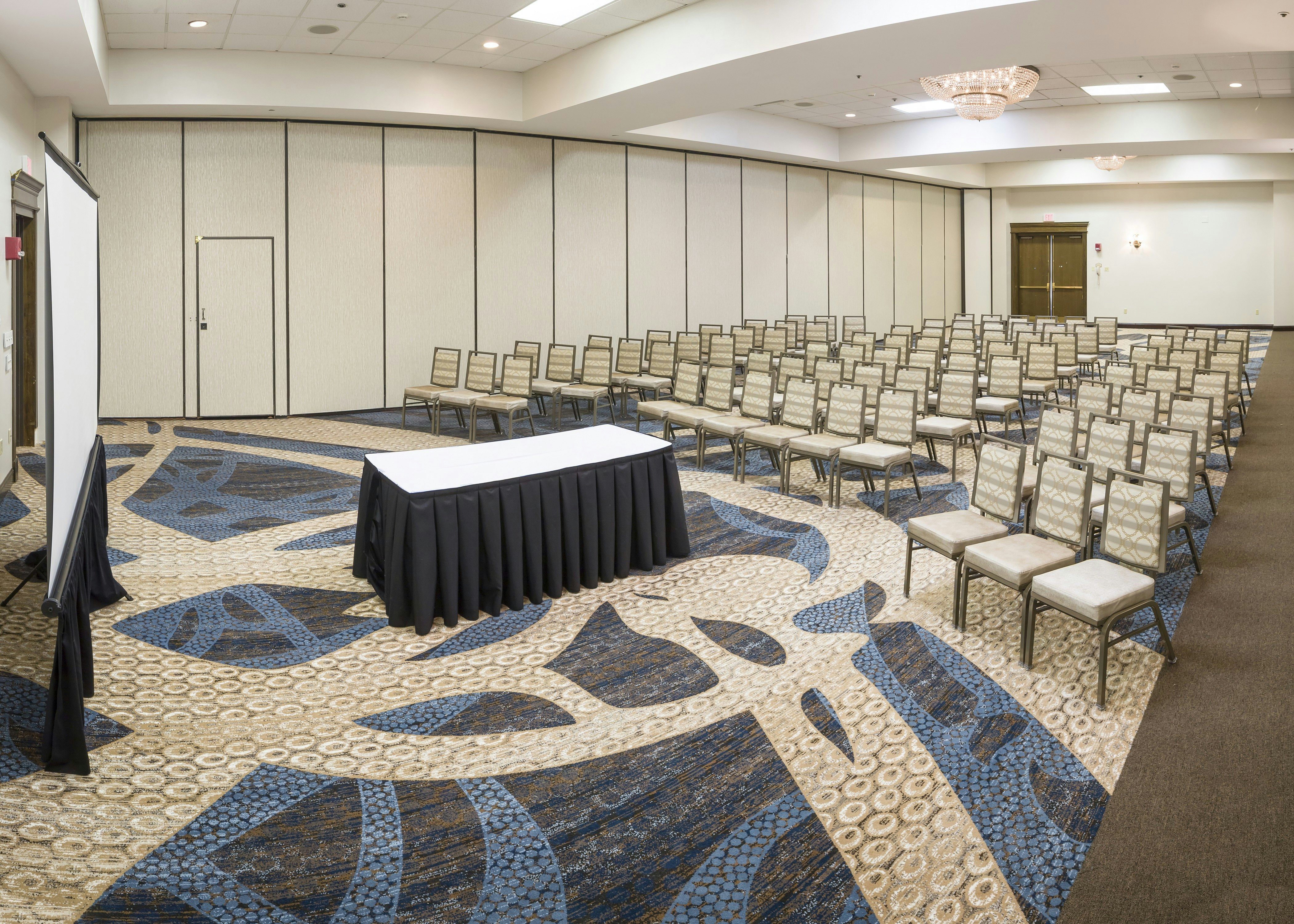 DoubleTree by Hilton Boston - Milford 54/58