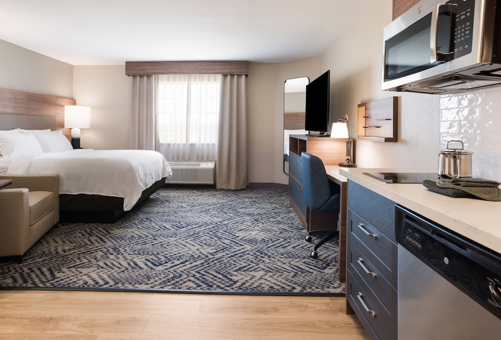 Candlewood Suites Lake Charles-Sulphur 12/30