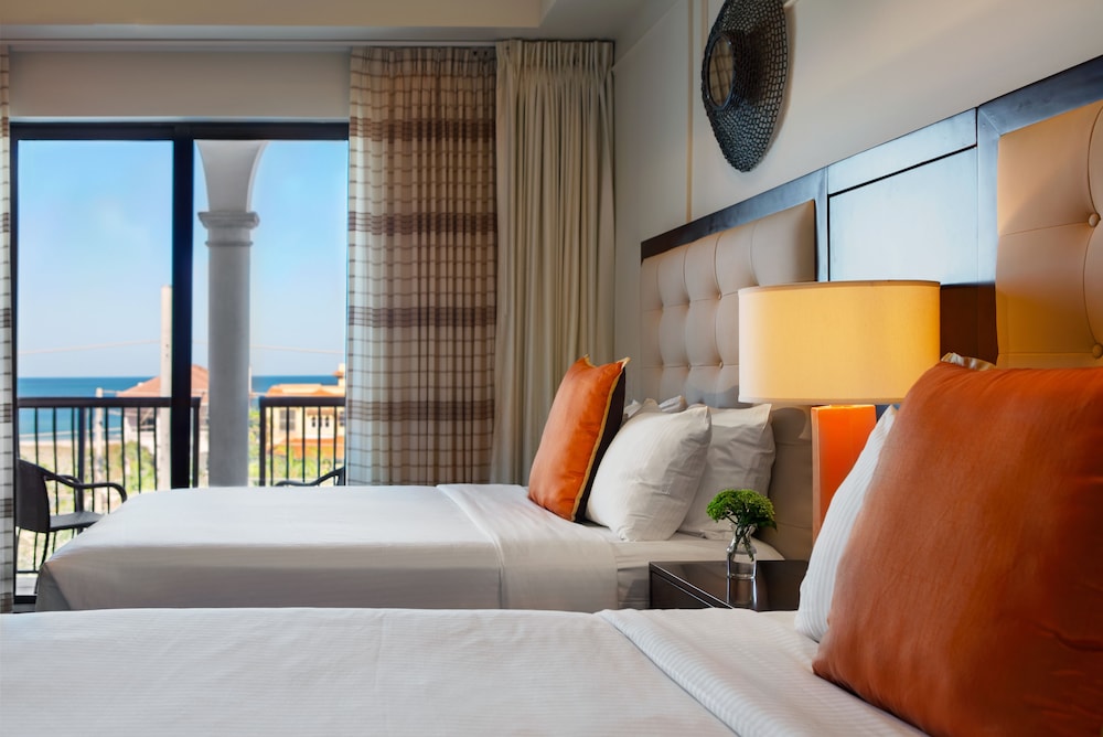 The Hotel Zamora 12/34