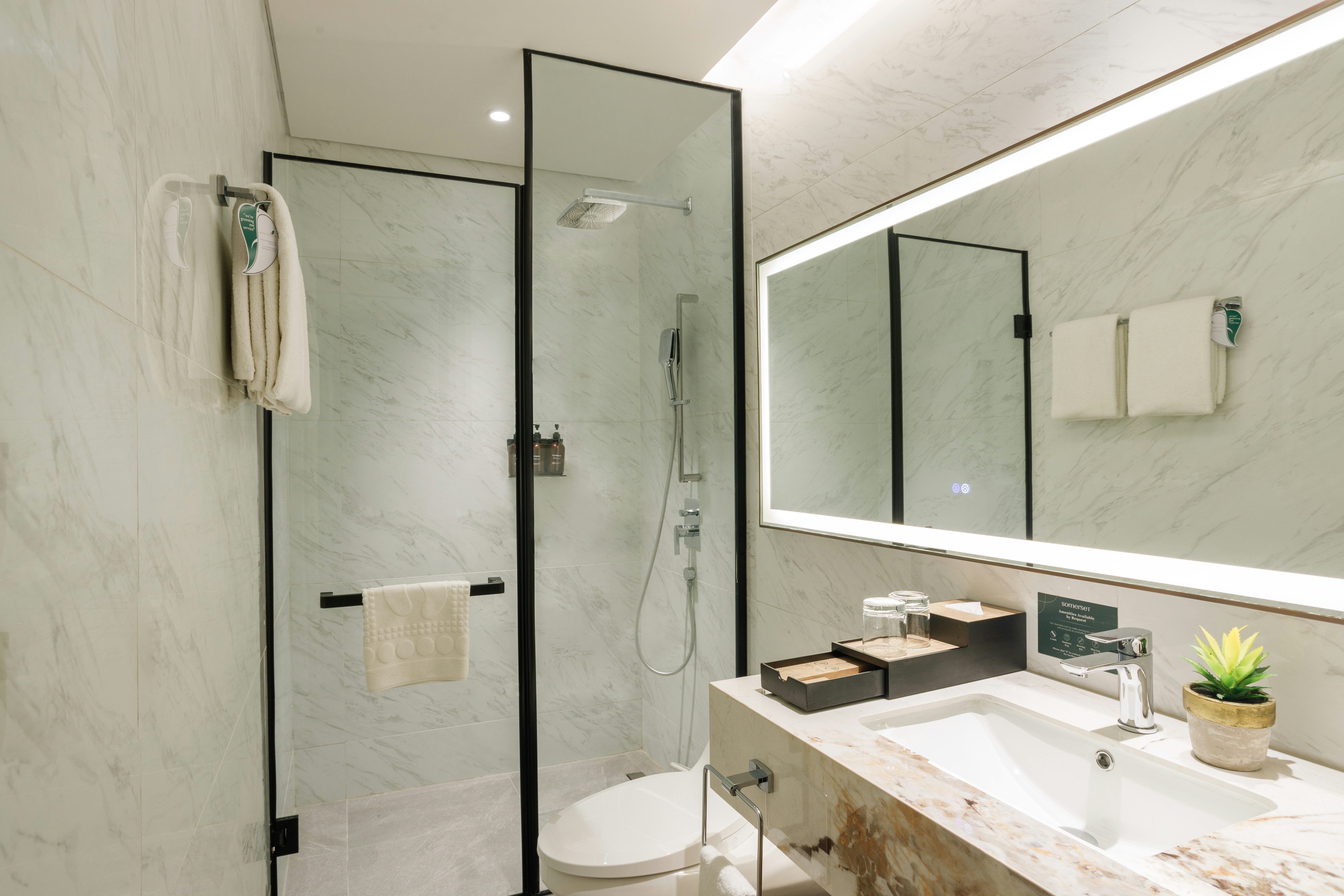 غرفة تنفيذية بغرفتي نوم، Somerset Queen City Semarang 3/3