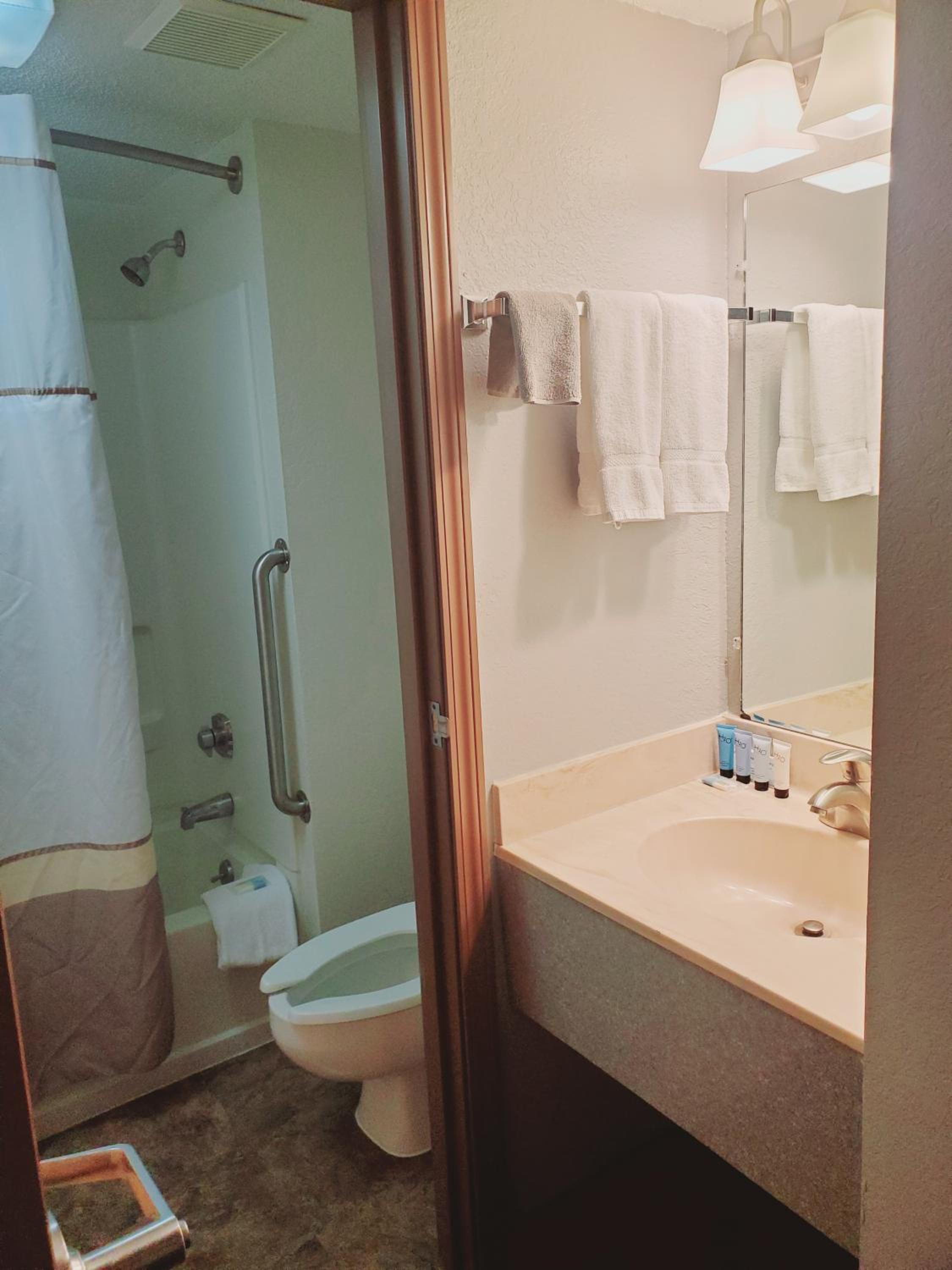 Blackstone Lodge Suites 47/50