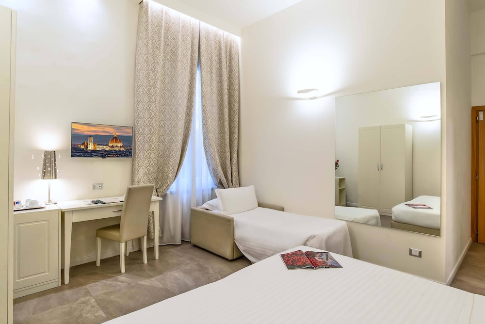 Hotel Accademia 30/56