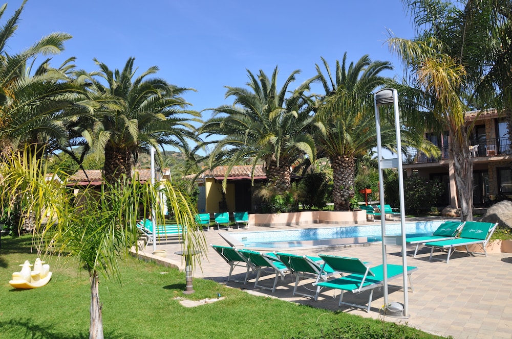 Green Village Resort 10/66