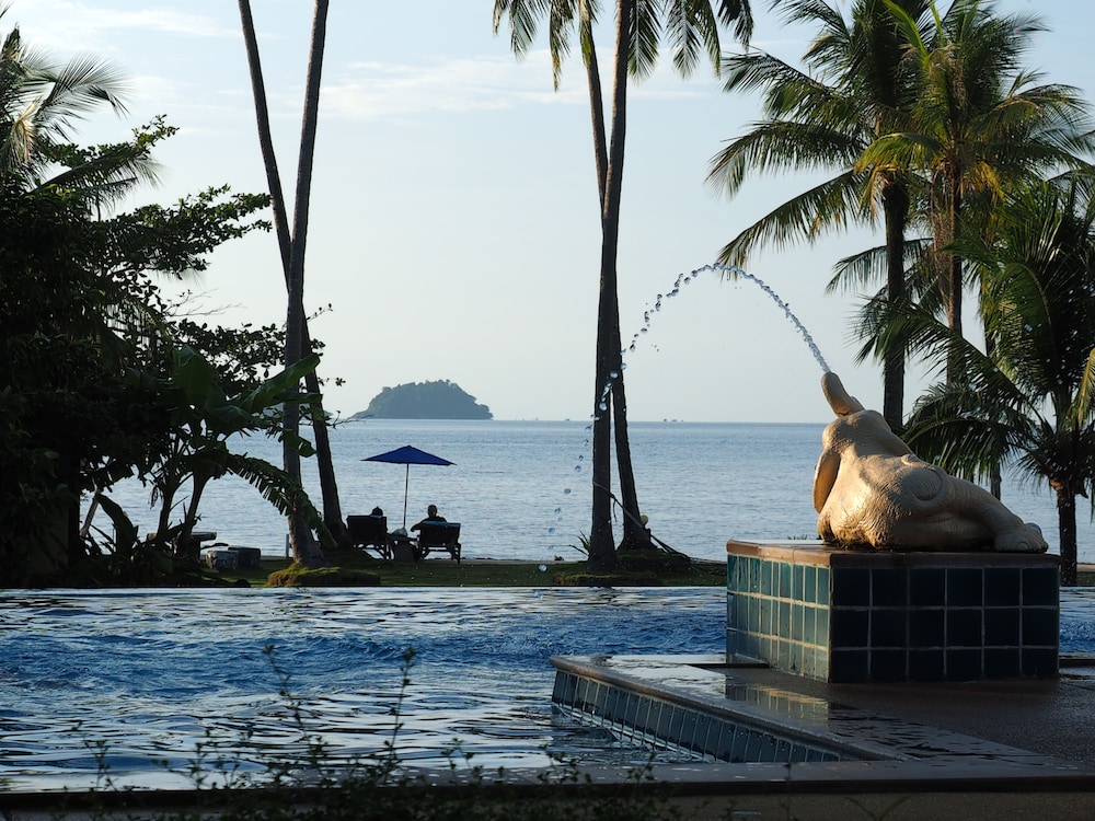 Bailan Beach Resort 45/78