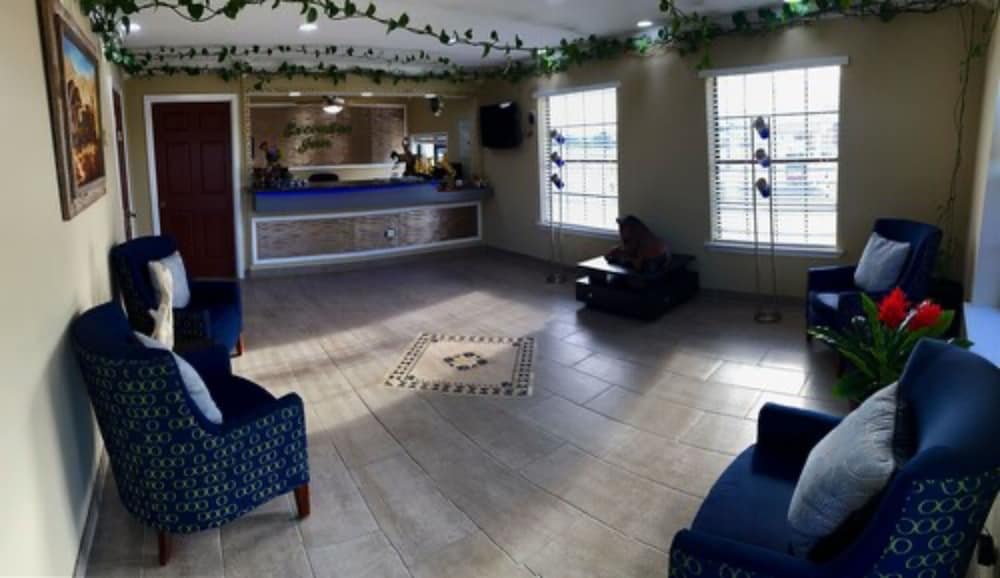 Executive Inn of Hondo 21/40