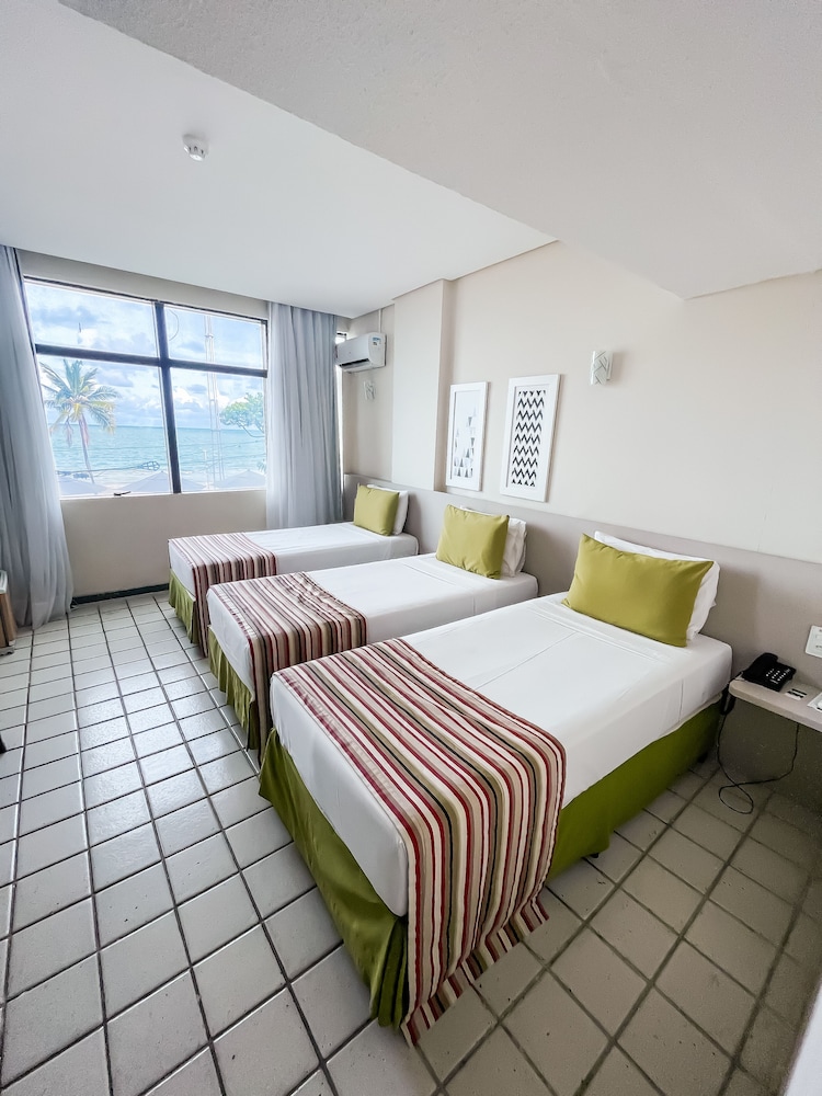 EXECUTIVE, TRIPLE, TWIN BEDS, SEA VIEW