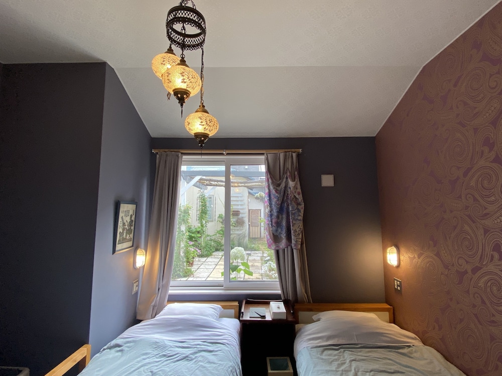 Little Barrel Guest House - Hostel 16/81