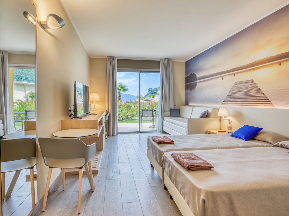 Hotel Cristina 11/50