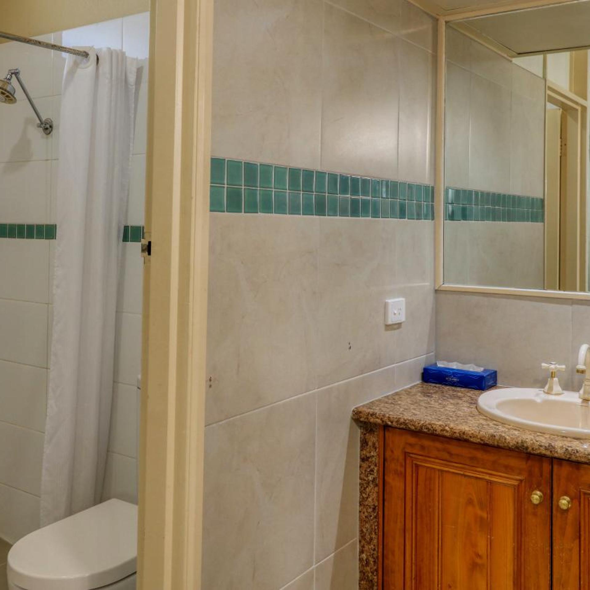 ROSE CITY MOTOR INN 31/39