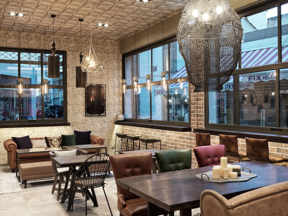 18 Micon Street 52/60