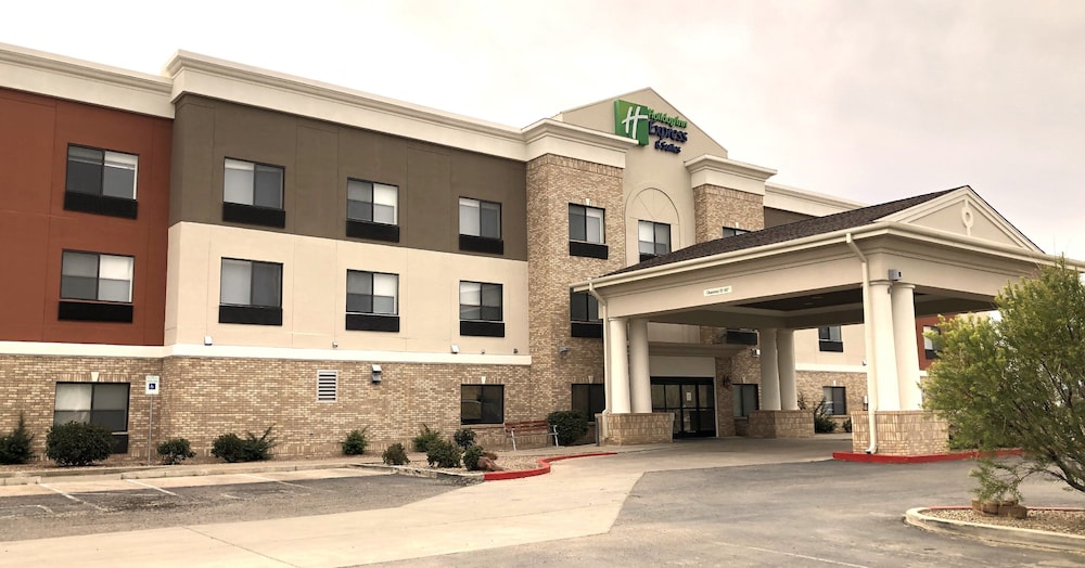 Holiday Inn Express Hotel Suites Las Vegas 55/57