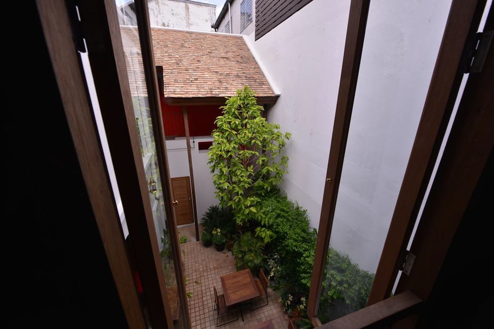 Neighbor Phuthon Boutique Hostel 22/36