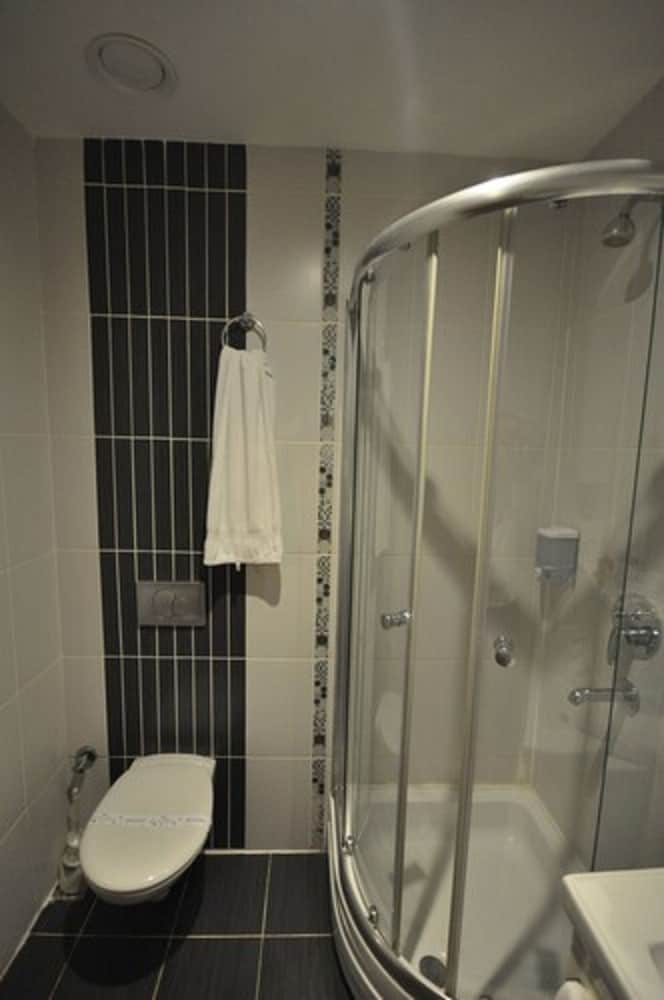 Retropera Hotel 52/60