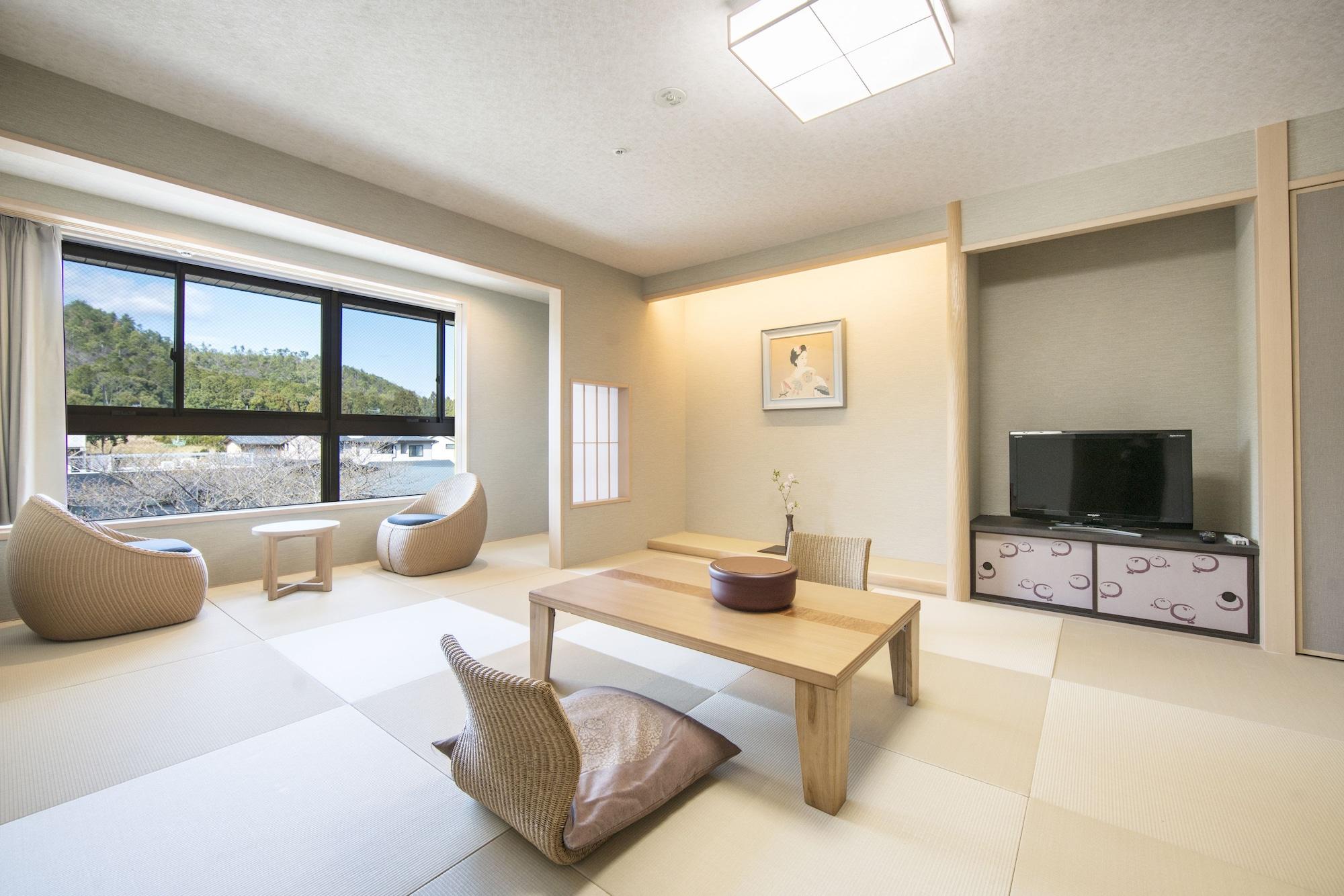 Japanese, with View, Bathtub, New Building