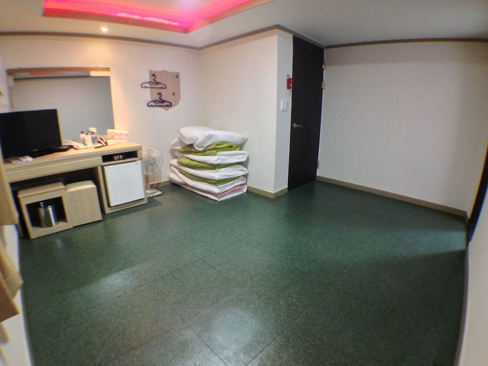 Suanbo Saipan Hot Spring Hotel 24/39