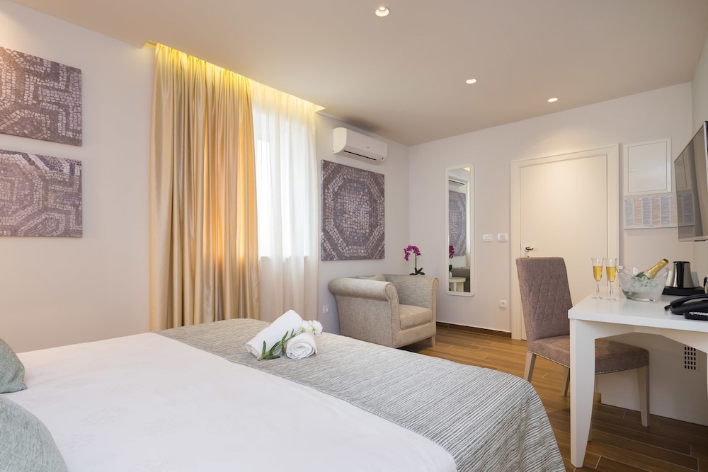 Balatura The Fine Bed & Breakfast 9/50