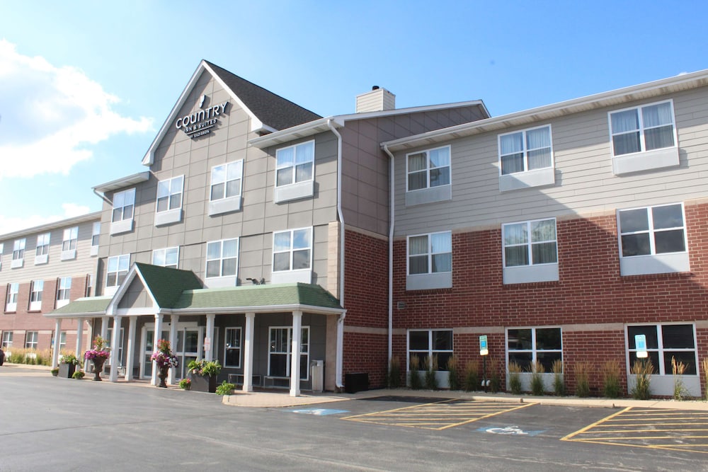 Country Inn & Suites by Radisson, Crystal Lake, IL 1/42