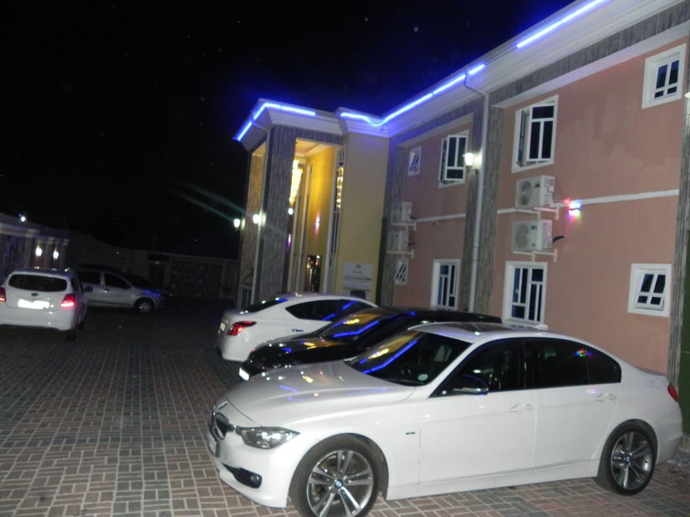 Gold Crown International Hotel 42/50