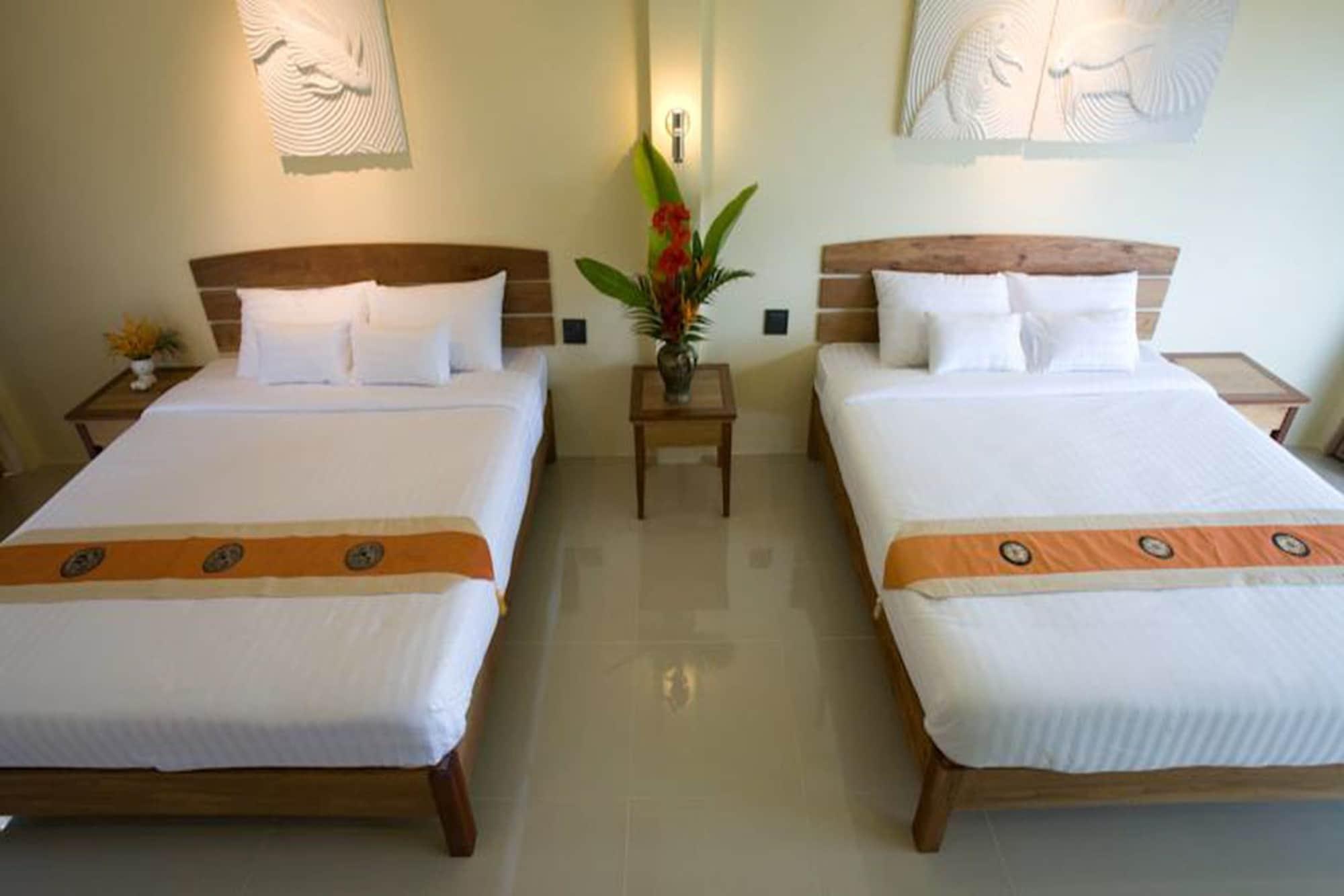 Para Resort Koh Chang 8/18
