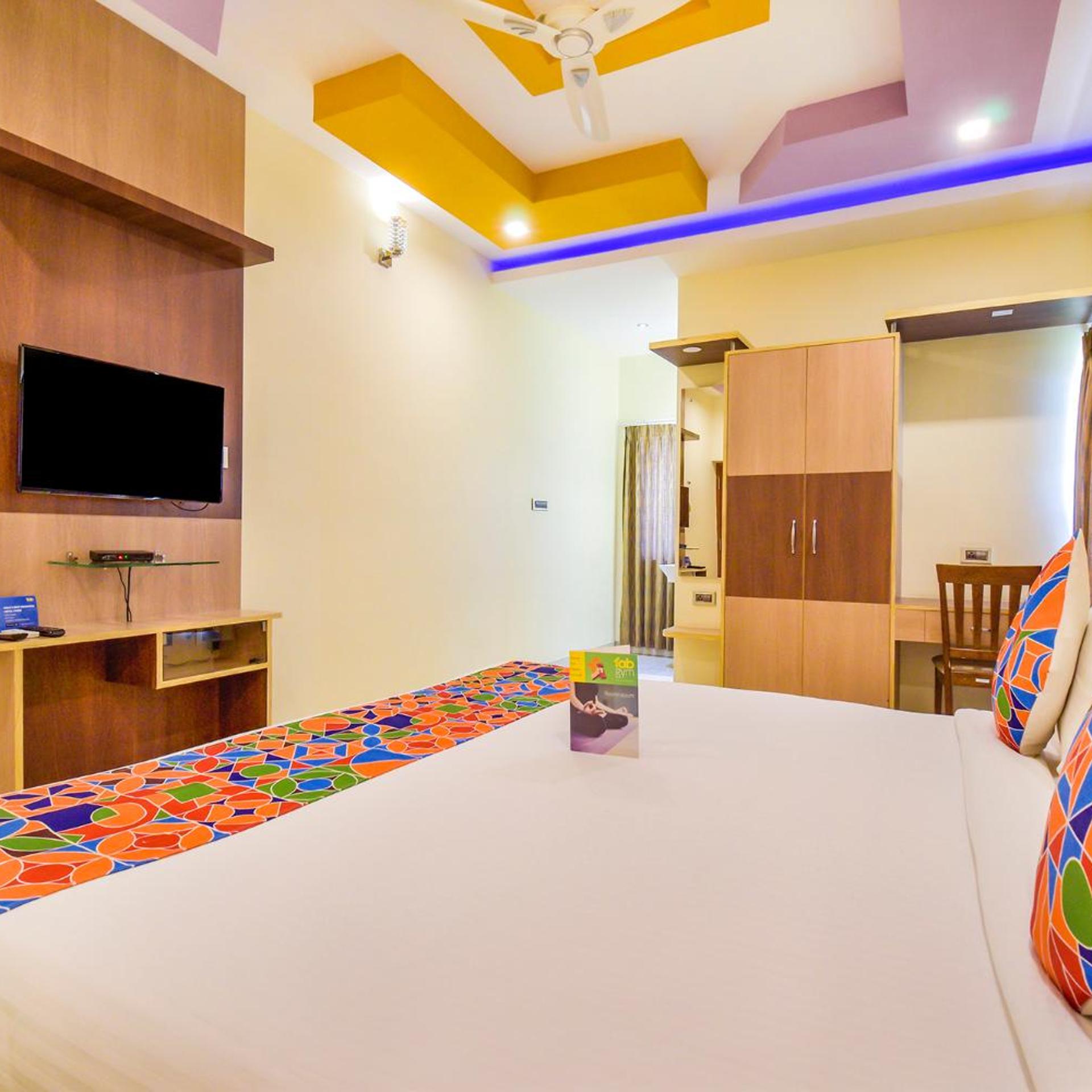 Fabhotel Thaneegai Residency 36/50