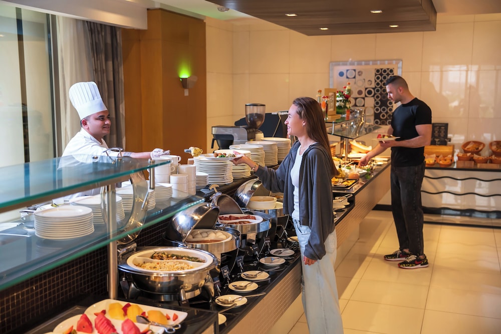 restaurant cafeteria
