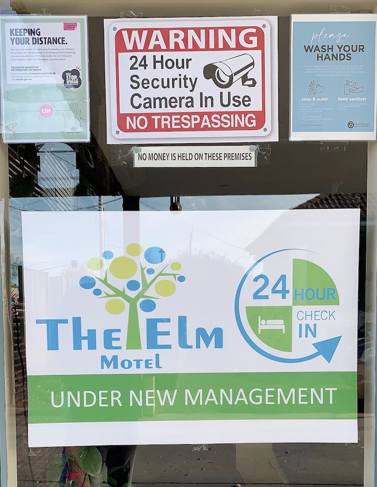 Elm Motel 1/30