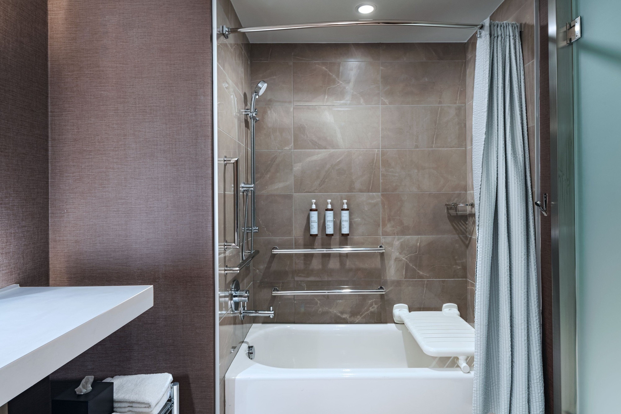 Room, 2 Queen Beds, Accessible, Ac Hotel By Marriott Waco Downtown 2/2