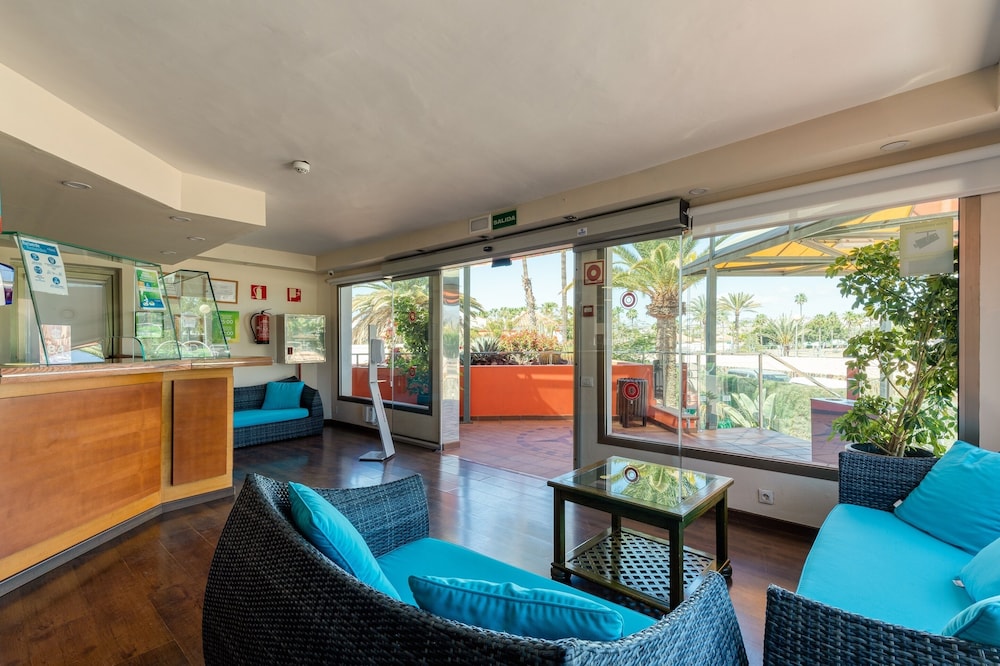 Cordial Green Golf Bungalows 32/60