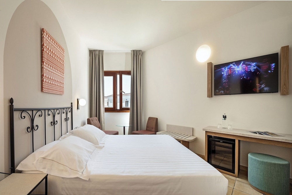 Blu Hotel Morisco Village 32/80