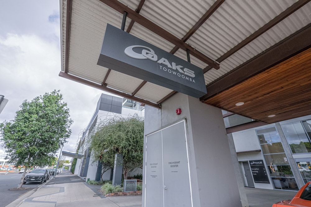 Oaks Toowoomba Hotel 5/70