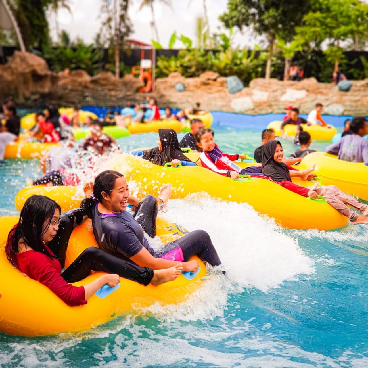 Sabda Alam Hotel Resort 34/42