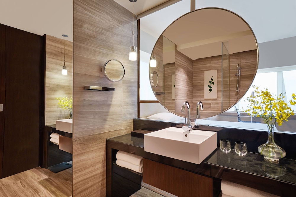 COURTYARD BY MARRIOTT HONG KONG 12/34