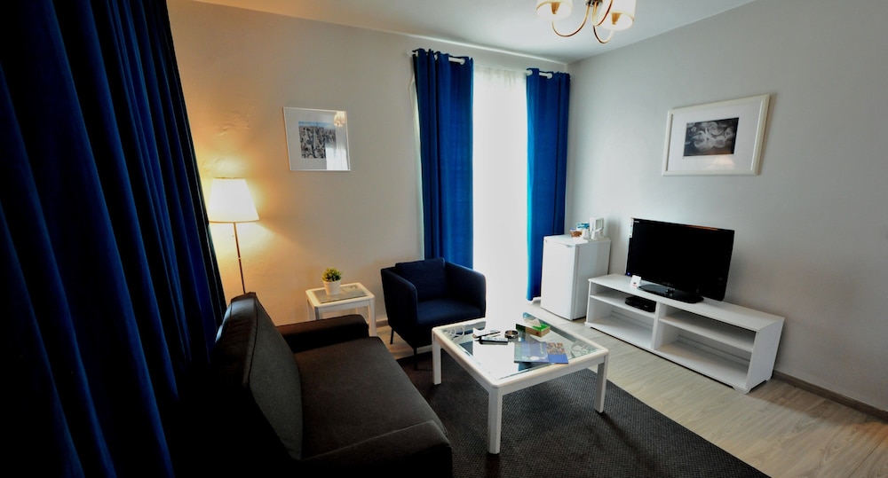 THE CONROY BOUTIQUE HOTEL 23/38